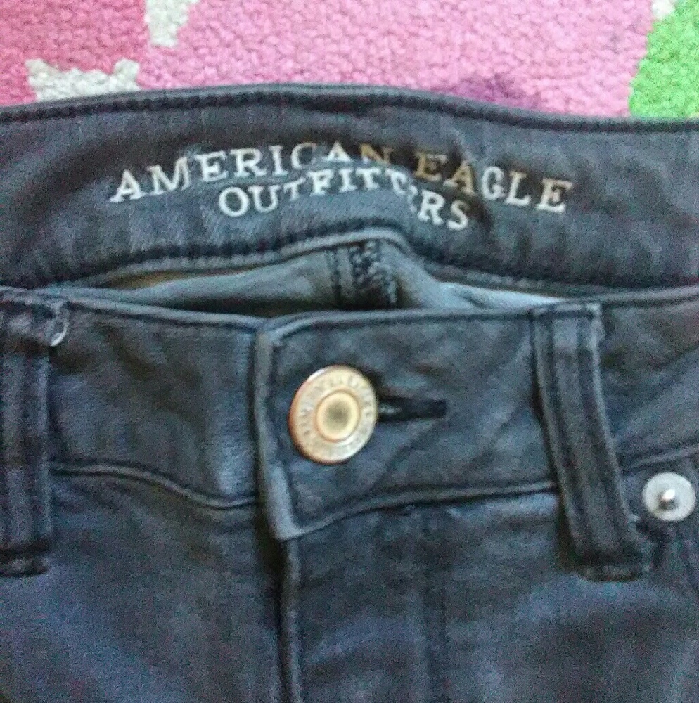 American eagle outfitter jeans!
